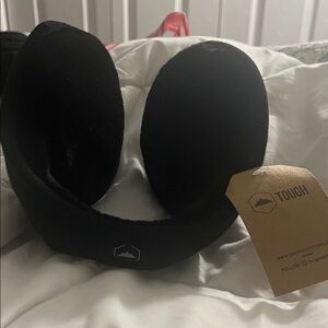 Tough black earmuffs with fleece on the outside and fur inside of earmuffs. NWT